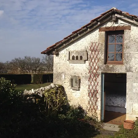 La Lunaire Bed & Breakfast Verteillac