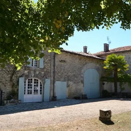 Bed & Breakfast La Lunaire Verteillac
